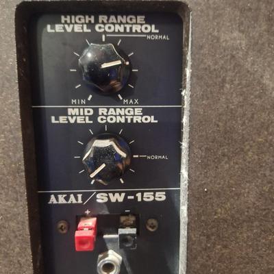 AKAI SW-155 set of 4 vintage speakers in GREAT condition