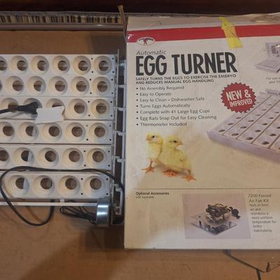 Sale Photo Thumbnail #630: Egg Turner- untested