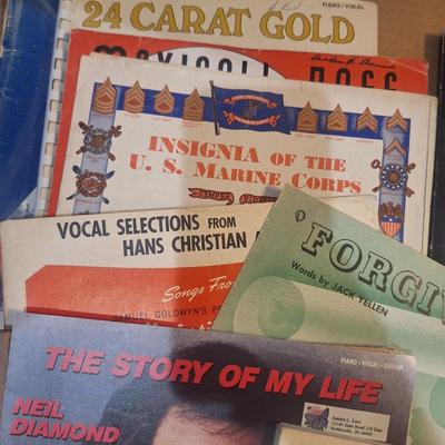 Sale Photo Thumbnail #670: Voice and Piano books