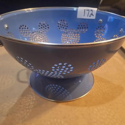 Sale Photo Thumbnail #707: Disney enamel coated collander