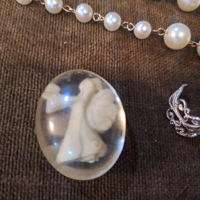 Sale Photo Thumbnail #778: misc jewelry bundle