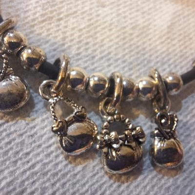 Sale Photo Thumbnail #790: misc jewelry bundle
