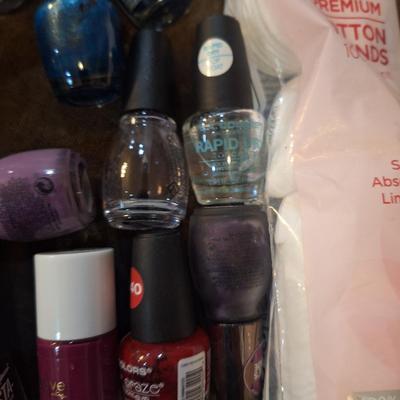 Sale Photo Thumbnail #799: nail polish bundle