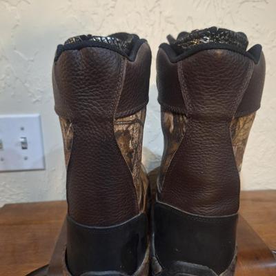 Sale Photo Thumbnail #856: these look like they are new
