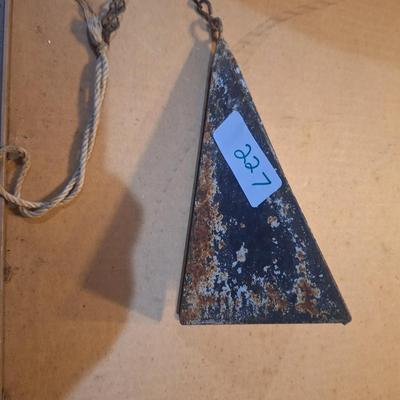 Sale Photo Thumbnail #942: metal wind chime