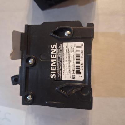 Sale Photo Thumbnail #949: Siemens breakers