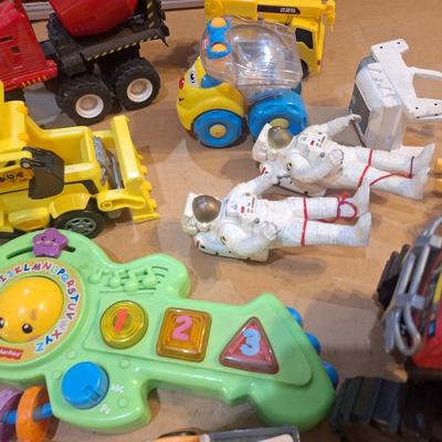 Sale Photo Thumbnail #961: small toys