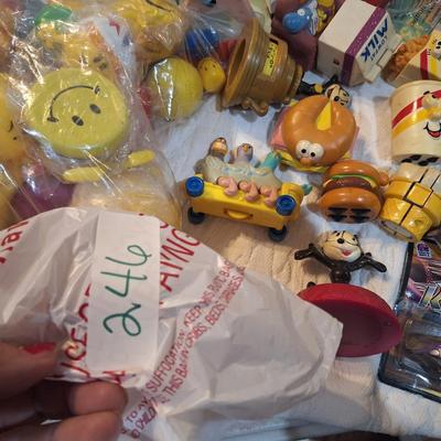 Sale Photo Thumbnail #1014: toys- some are vintage