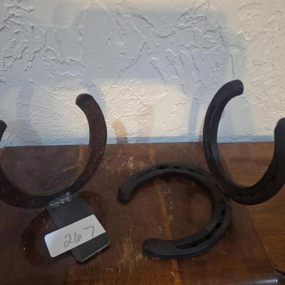 Sale Photo Thumbnail #1115: horse shoe book ends