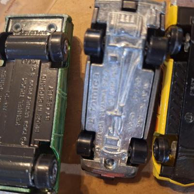 Sale Photo Thumbnail #1155: vintage pocket cars- tomica and lesney and other