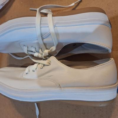 Sale Photo Thumbnail #1201: Keds white leather sneakers women's size 6