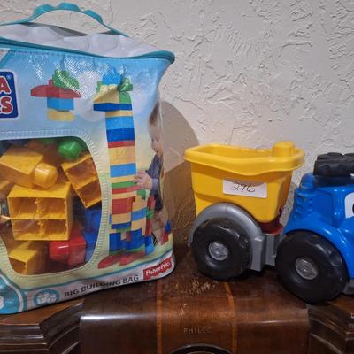 Sale Photo Thumbnail #1242: mega bloks dump truck and blocks