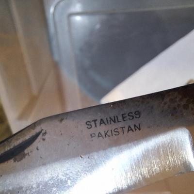 Sale Photo Thumbnail #1299: 2 pocket knives