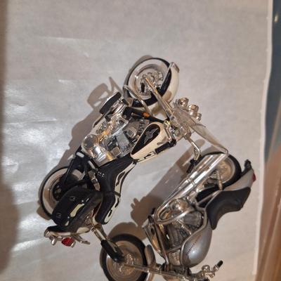 Sale Photo Thumbnail #1309: 2 toy Harley Davidson motorcycles