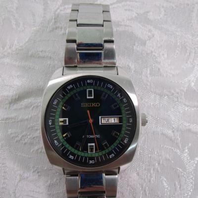 Sale Photo Thumbnail #11: Like new, Listed on ebay for $296