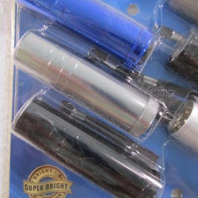 Sale Photo Thumbnail #106: Batteries may be old, See pictures