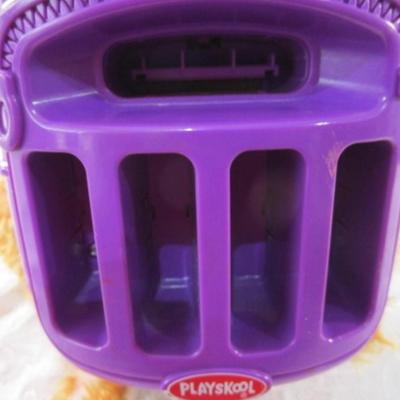Sale Photo Thumbnail #213: A story-telling toy from Hasbro, see pictures, 9-1/2" x 12" x 14", bear only does not have additional books or inserts. Sings, talks, nods his head, raises his hands, wiggles his ears, eyes open & close, mouth moves, has games, takes 4 D batteries not inc