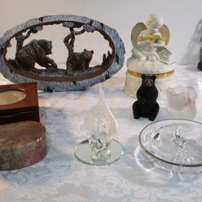 Sale Photo Thumbnail #512: Ceramic angel box, marble box, wood picture jewelry box, Bear décor, swan décor, cut glass candy dish, dispay egg