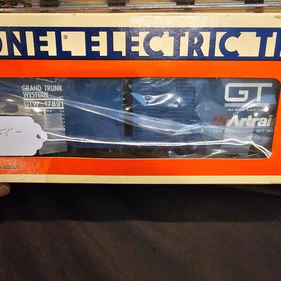 Artrain & Toy Fair Cars + Boxes (T2-JS)
