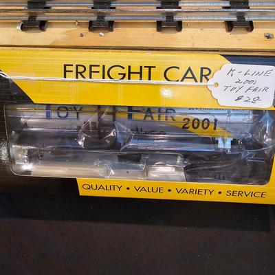 Artrain & Toy Fair Cars + Boxes (T2-JS)