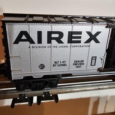 Artrain & Toy Fair Cars + Boxes (T2-JS)