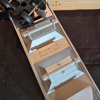 Artrain & Toy Fair Cars + Boxes (T2-JS)