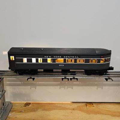 NYC E8 A-B-A Passenger Set w/Eight Cars (T1-JS)