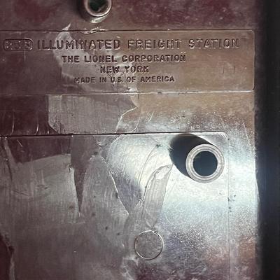 O Gauge Model Train Lighted Stations & More (W-MG)