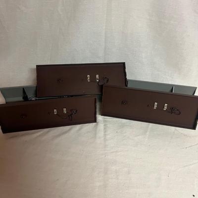 O Gauge Model Train Lighted Stations & More (W-MG)