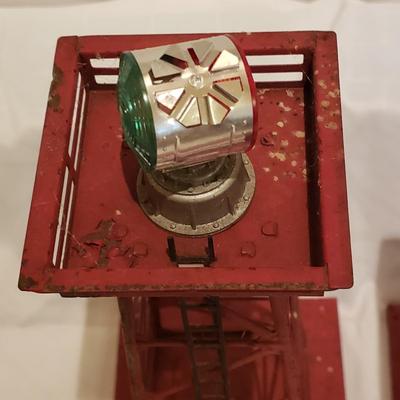 Vintage Lionel Rotary Beacons/Flood Lights (T2-KD)