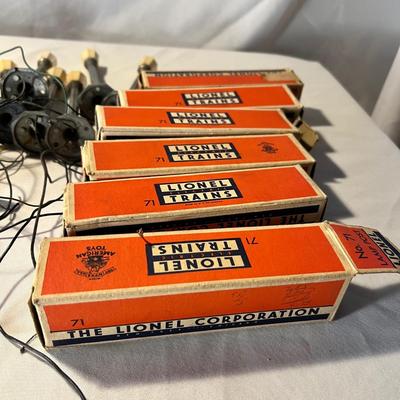 Vintage Lionel Lamp Posts & No. 022 Controller O Scale (LR-RG)
