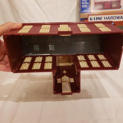 Miscellaneous Train Buildings (T2-KD)