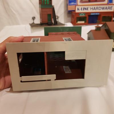 Miscellaneous Train Buildings (T2-KD)