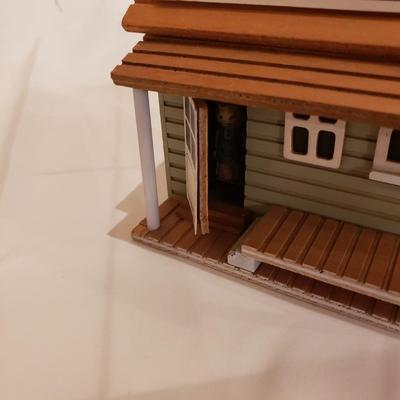 Miscellaneous Train Buildings (T2-KD)