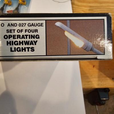 Assorted Operating Highway Lights & More (T2-JS)