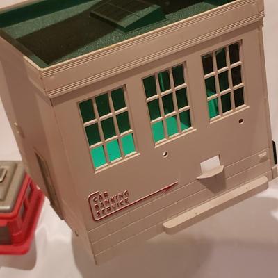 Plasticville Buildings NIB and Vintage (T2-KD)