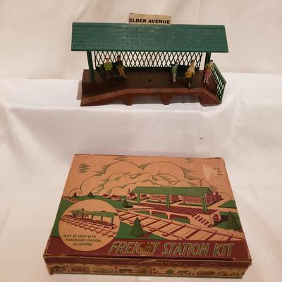 Plasticville Buildings NIB and Vintage (T2-KD)