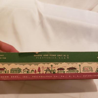 Plasticville Buildings NIB and Vintage (T2-KD)
