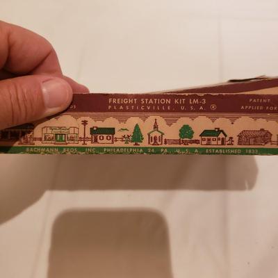 Plasticville Buildings NIB and Vintage (T2-KD)