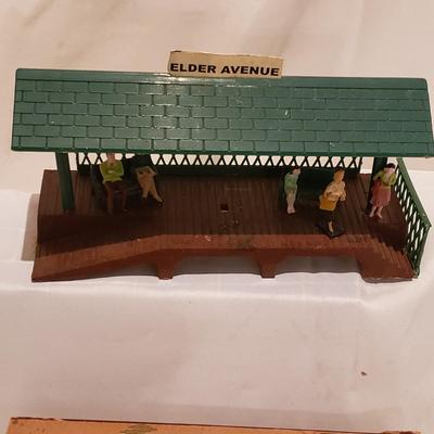 Plasticville Buildings NIB and Vintage (T2-KD)