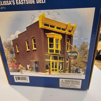 Three Scenic O Gauge Buildings (T2-JS)