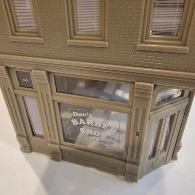 Three Scenic O Gauge Buildings (T2-JS)