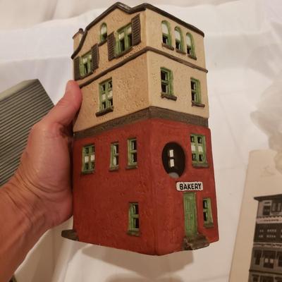 Bachmann Europe, Heritage Village/Department 56 (T2-KD)
