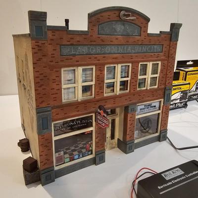 Record Store/Recruiting Office, Just Plug Items & More (T2-JS)