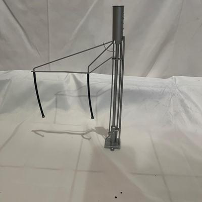 Pre War Lionel Magnetic Crane & More (T2-MG)