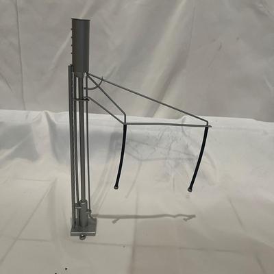 Pre War Lionel Magnetic Crane & More (T2-MG)