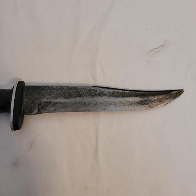 Two Large Vintage Hunting Knives (FE-EL)