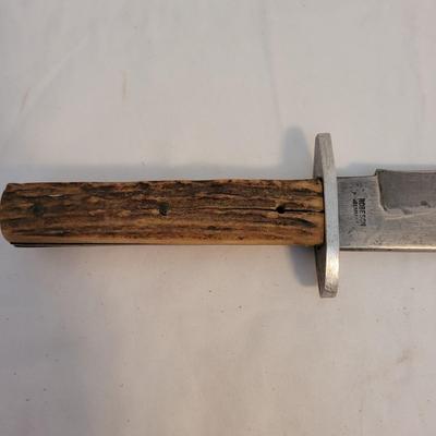 Two Large Vintage Hunting Knives (FE-EL)