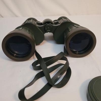Sears Binoculars and Bird Watching Books (LR-EL)
