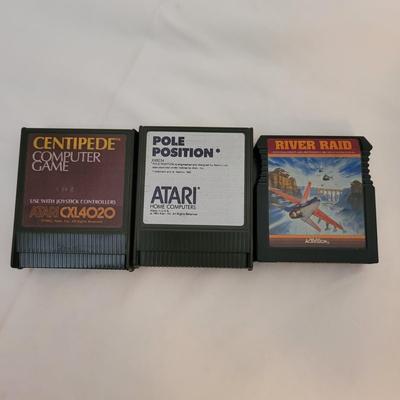 Atari 2600, Atari 400, Games, and Accessories (B1-EL)